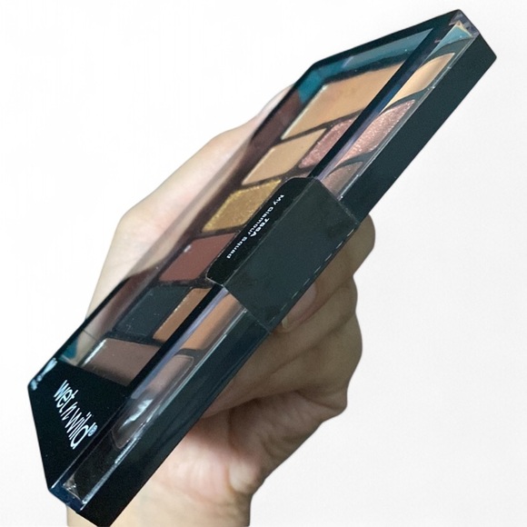 Wet n Wild Color Icon My Glamour Squad Eyeshadow Palette - Picture 2 of 3